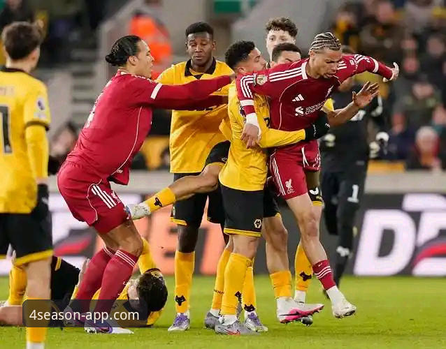 从狼队vs利物浦的战术博弈，到四季体育App的沉浸式观赛指南